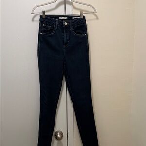 Guess Black Skinny Jeans - High Rise